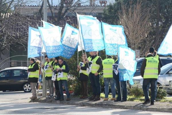 160220-Manifestazione San Sabba (11)